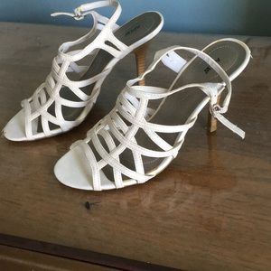 Apt. 9 Women’s Strappy Sandals, Size 7.5